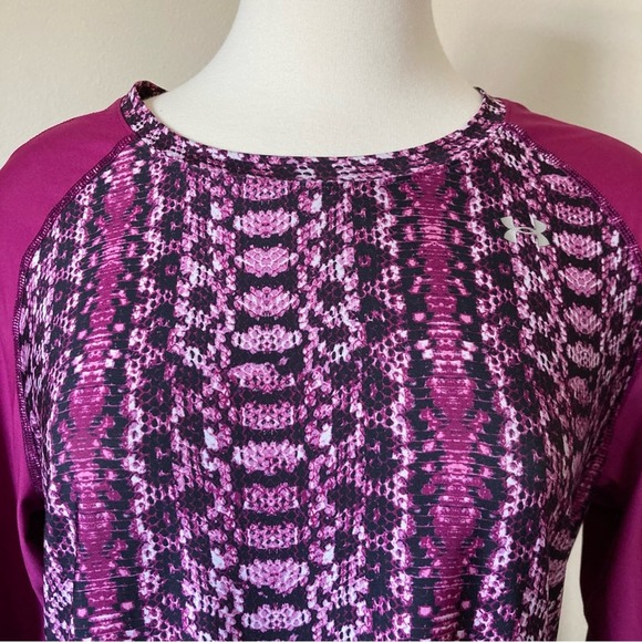 Under Armour Heat Gear Fitted Active Long Sleeve Shirt Top Pink Snakeskin Size L - Picture 3 of 5